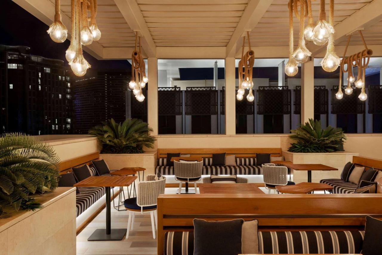 Mercure Dubai Gold District Exterior foto